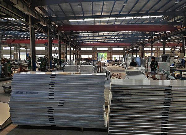 厂房实景（门框 半制品）